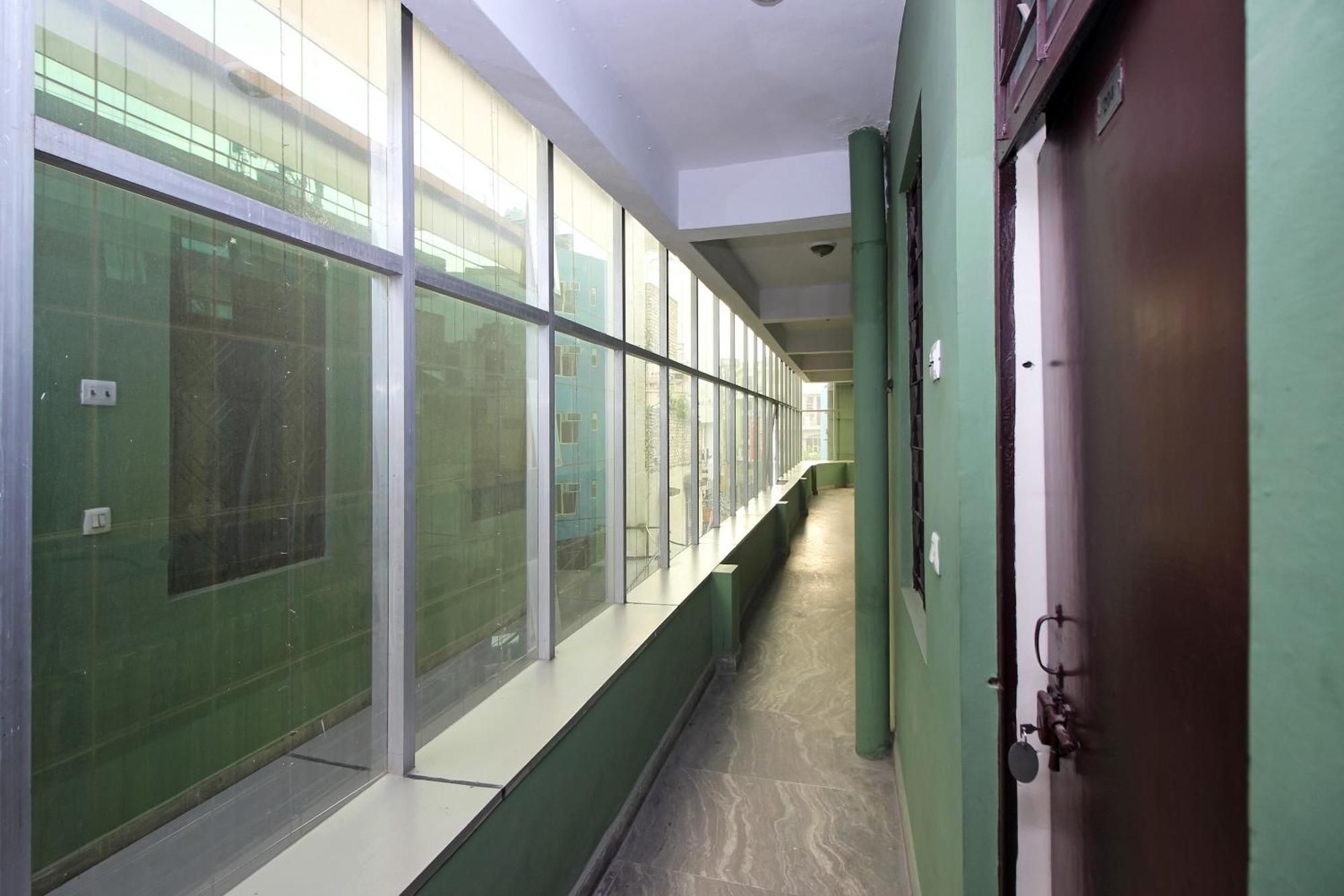 Super Hotel O Global New Delhi Exterior foto