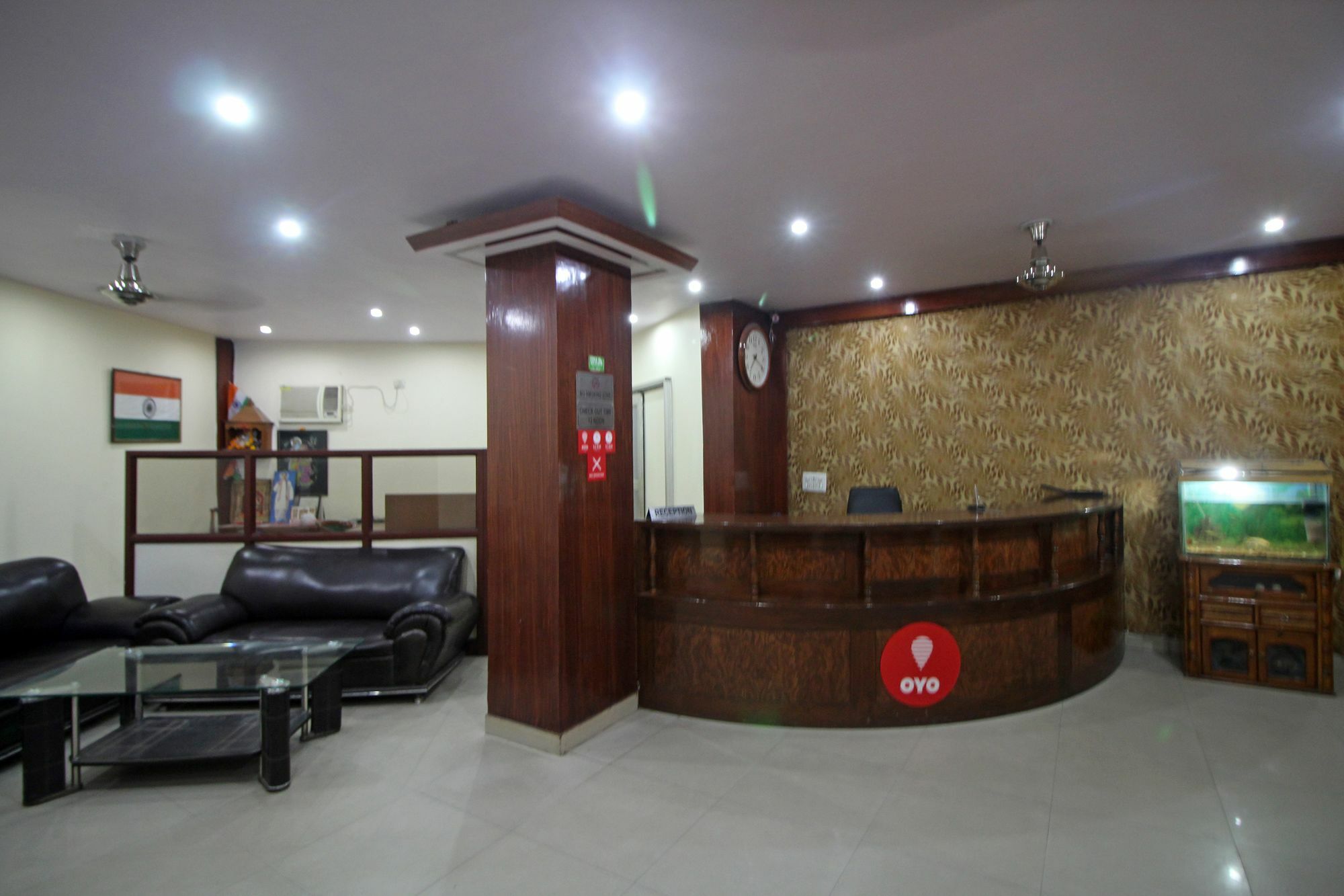 Super Hotel O Global New Delhi Exterior foto