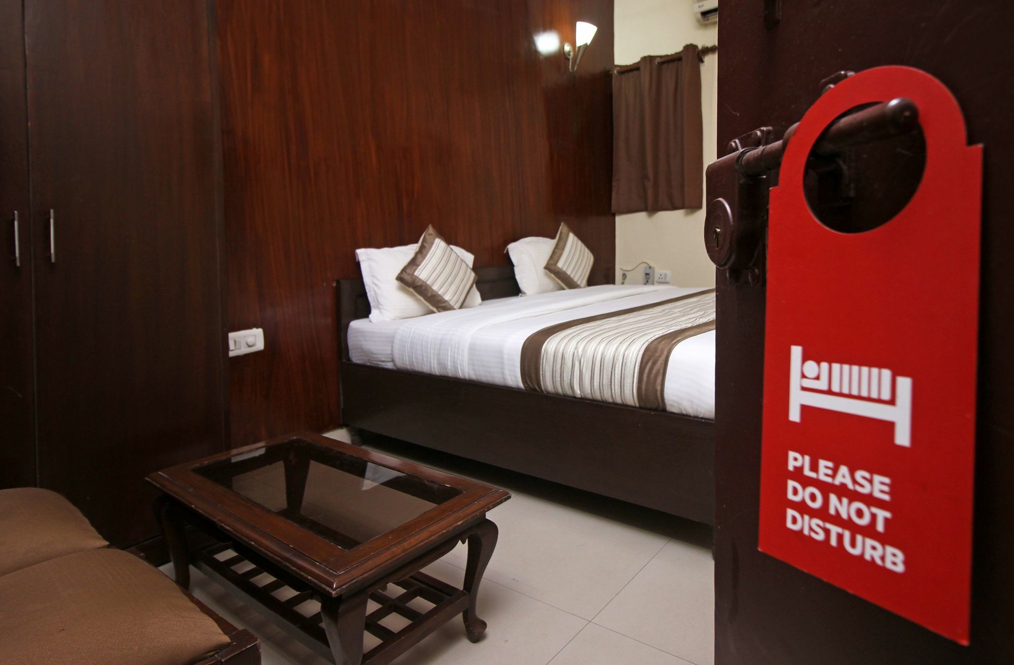 Super Hotel O Global New Delhi Exterior foto